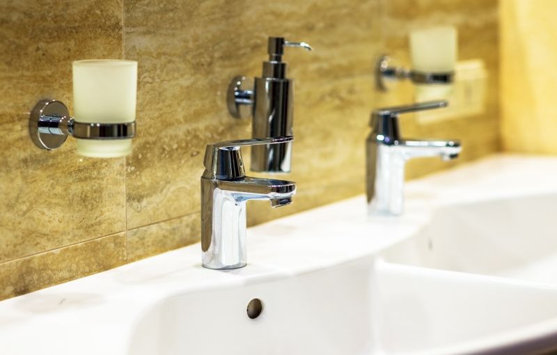 Stylish Hardware and Faucets